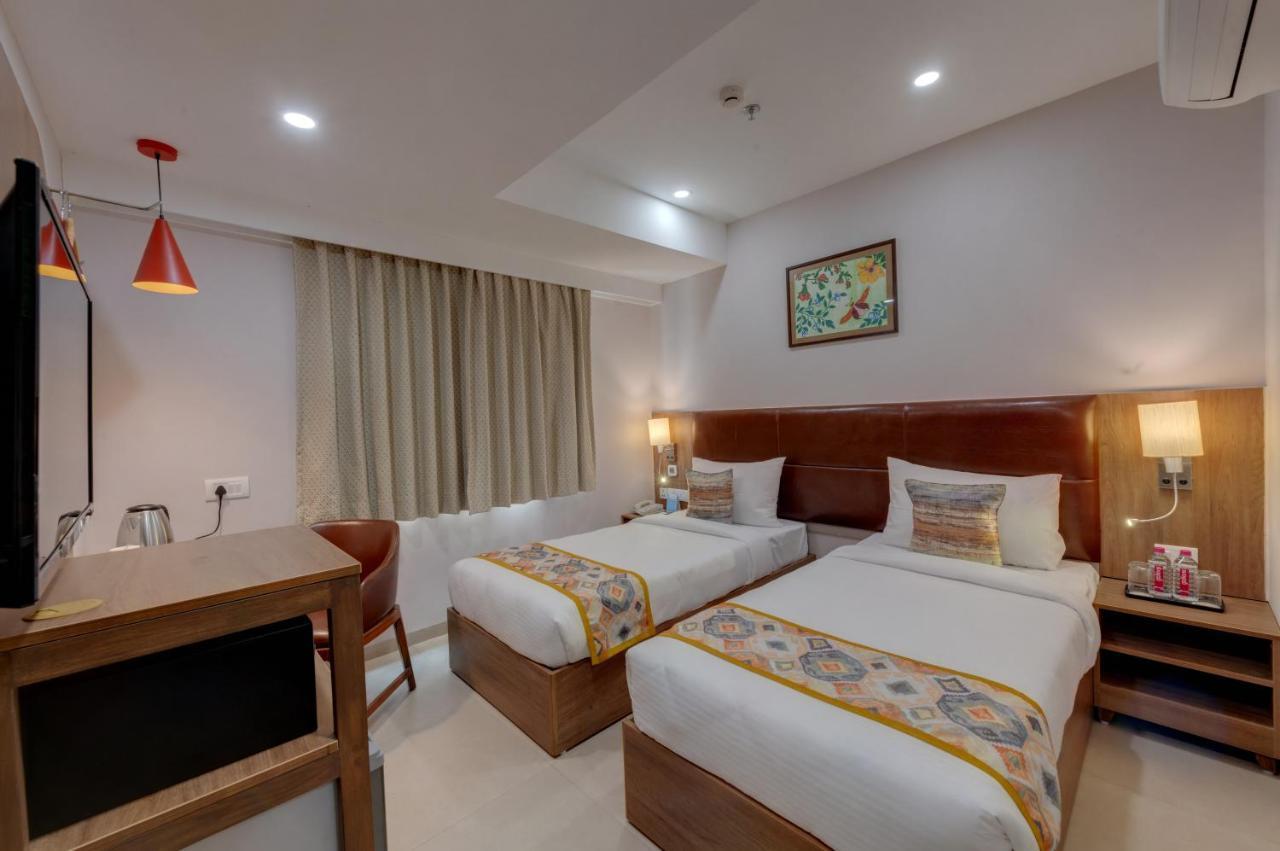 The Beacon Hotel Vadodara Ngoại thất bức ảnh