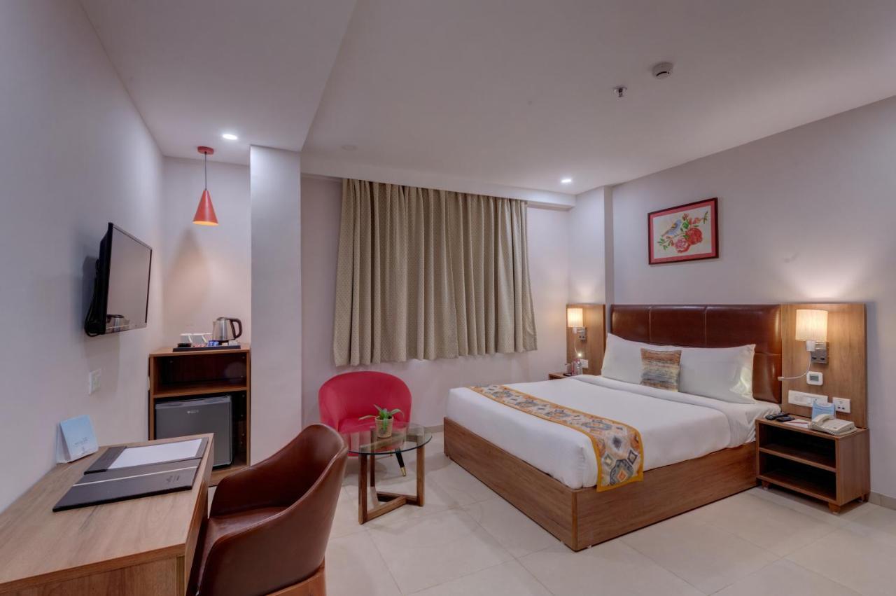 The Beacon Hotel Vadodara Ngoại thất bức ảnh
