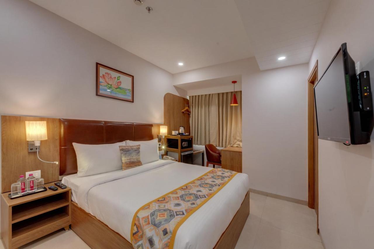 The Beacon Hotel Vadodara Ngoại thất bức ảnh