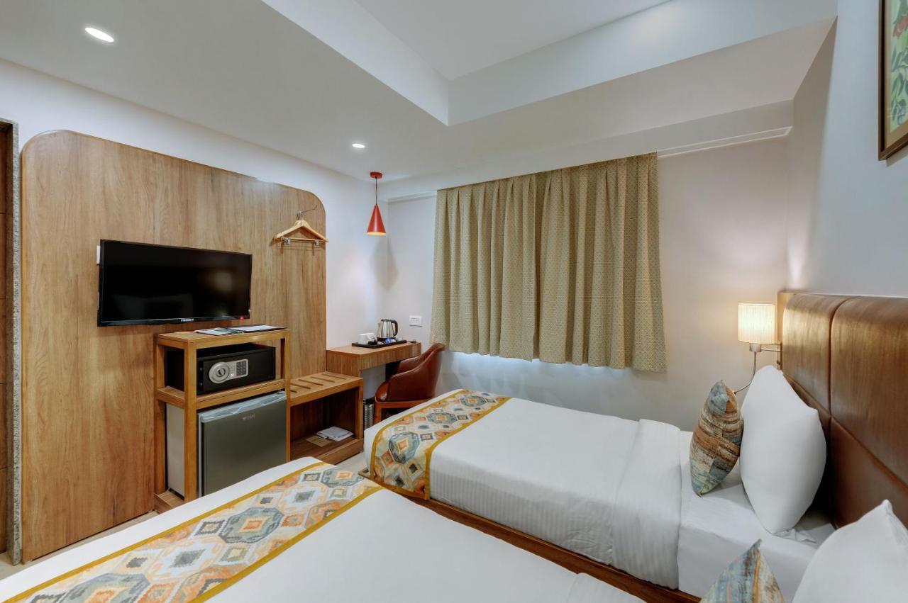 The Beacon Hotel Vadodara Ngoại thất bức ảnh
